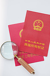 爱心市民看望见义勇为老人